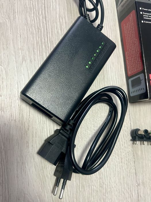 Нова Універсальна зарядка для ноутбуків DC 12-24V 100W