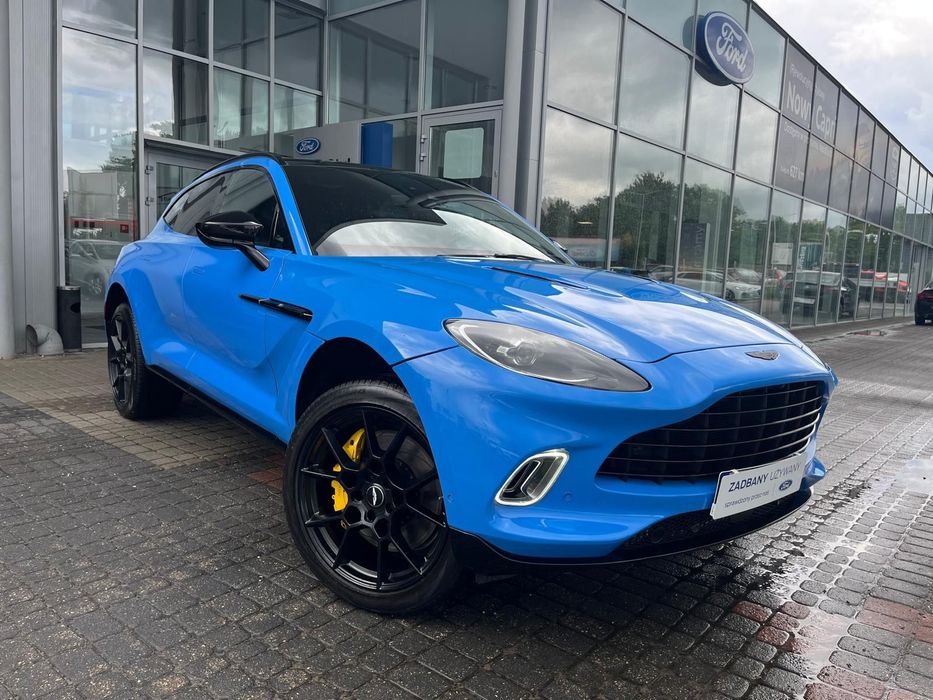 Aston Martin DBX