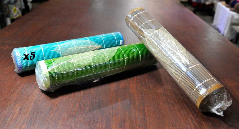 Caminhos de mesa em bambu 20 € os 7