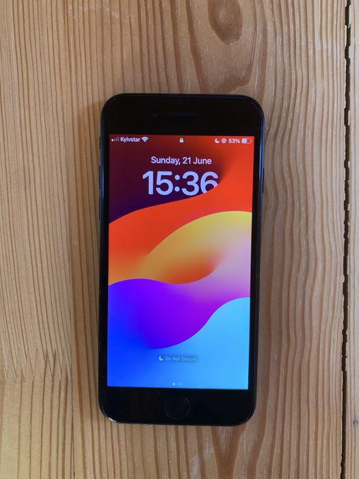 iPhone SE2, 64 GB,82%, iOS 17.3.1