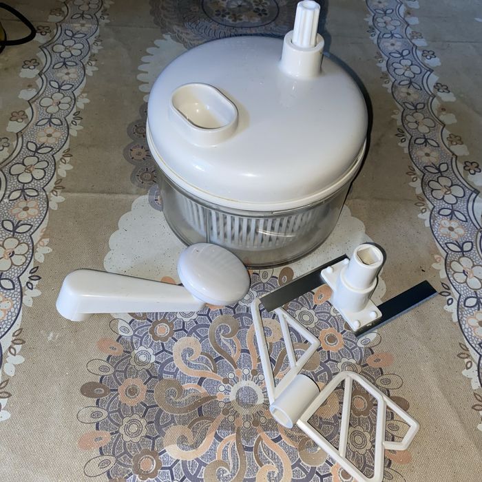 Кухонний подрібнювач