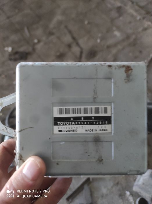 Продам запчастини до toyota RAV4