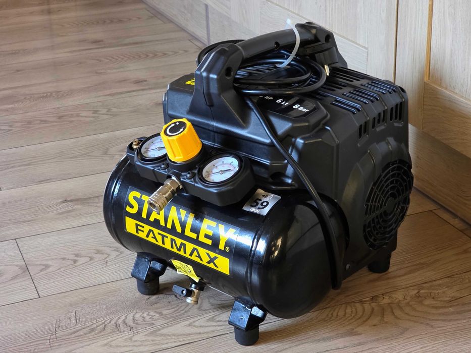 Cichy Mobilny Kompresor Stanley Fatmax 2-Tłokowy 59dB 1KM Sprężarka
