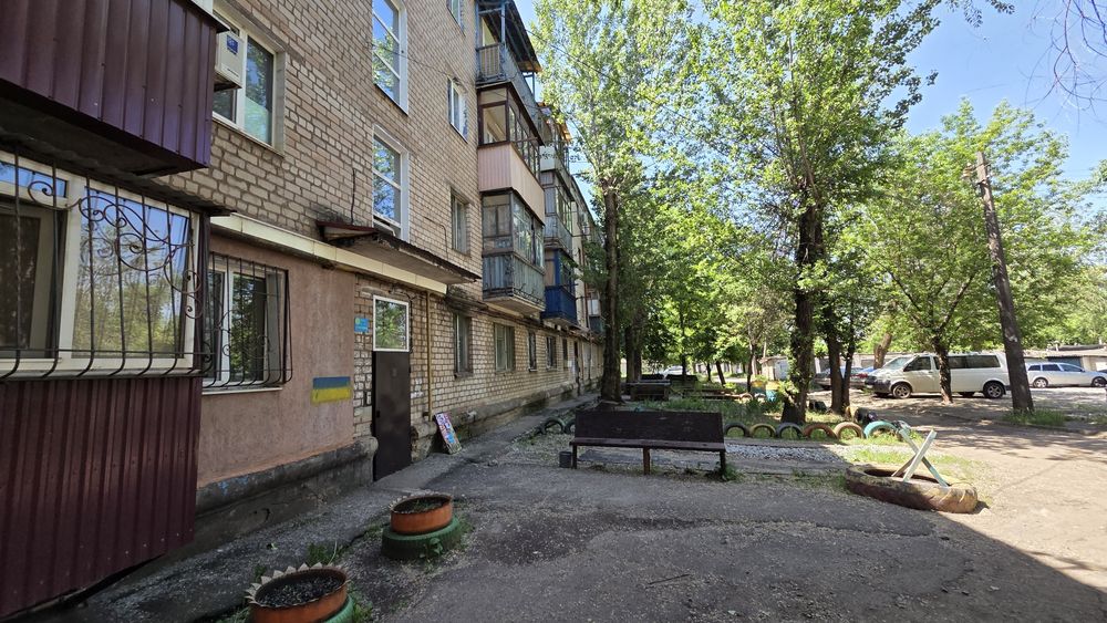 1 комн Артем ул.Катериновская, напротив Олимпа