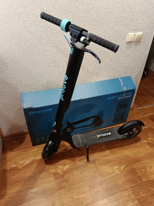 Електросамокат Proove