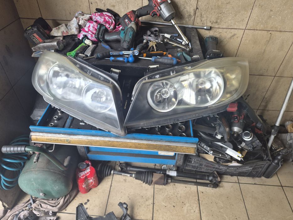 Lampa bmw e90 e91 przedlift H7 europa