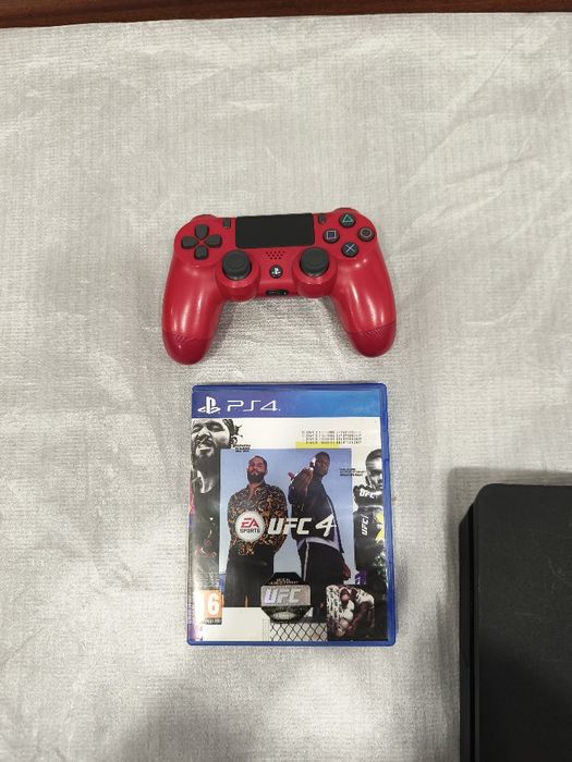 Playstation 4 Slim 1TB