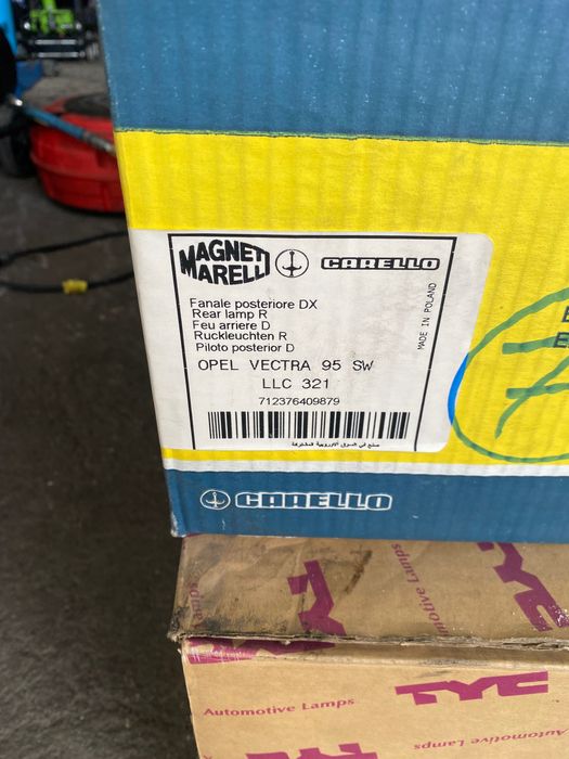 Farolin direito Opel Vectra SW 95