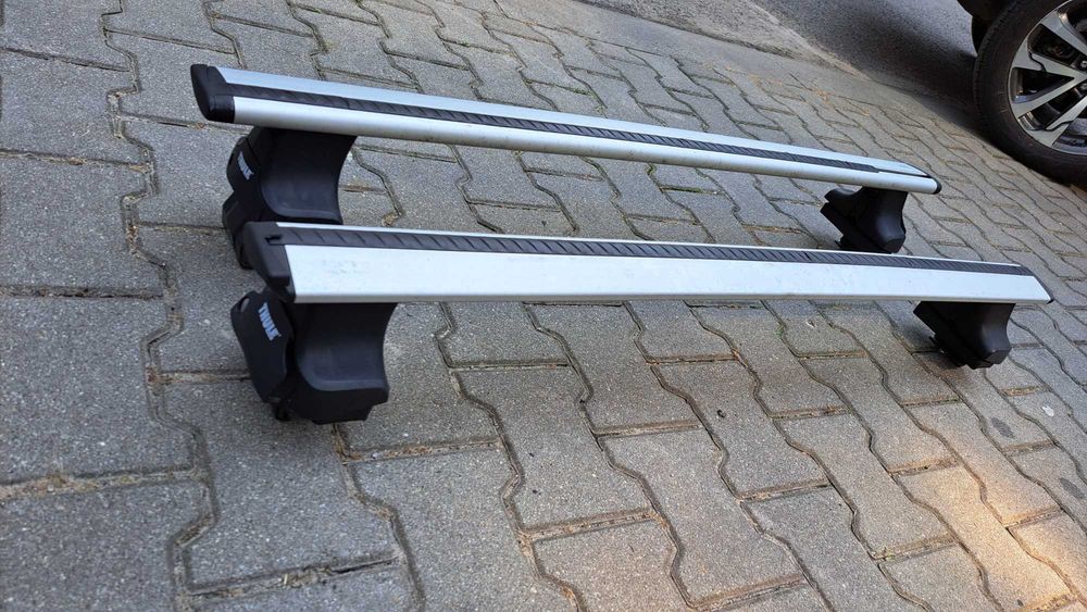 Bagażnik dachowy komplet thule toyota corolla rowery narty