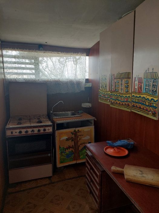Сдам військовим комнату в частном доме.Коммун.усл.уже в цене.