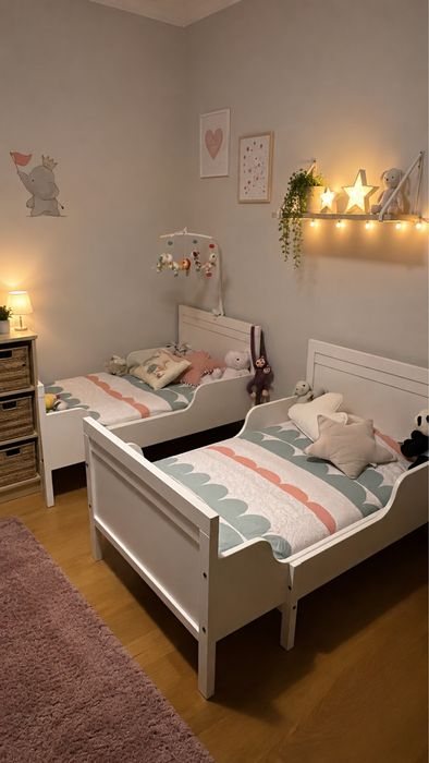 2 Camas extensíveis ikea SUNDVIK com estrado e colchão