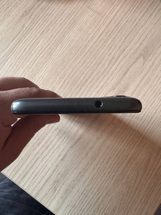 Телефон Motorola E 40