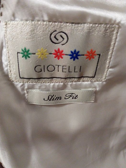 Продам костюм на підлітка