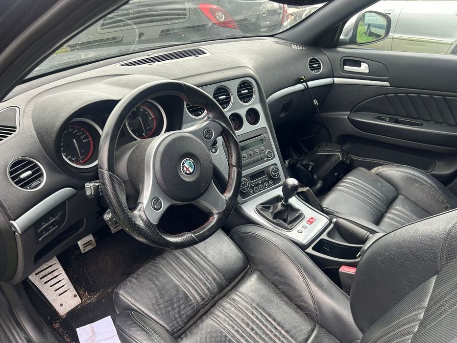 Alfa Romeo 159 1,8 Tbi turbo 200 koni  pas przedni kompletny