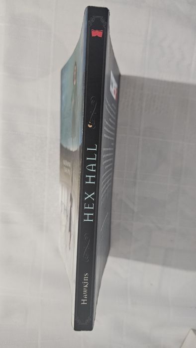 Livro Hex Hall Rachel Hawkins