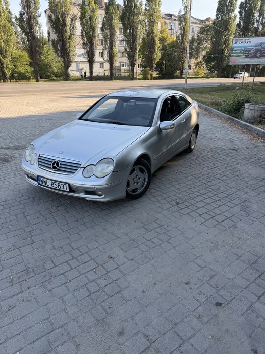 Mercedes c180 coupe