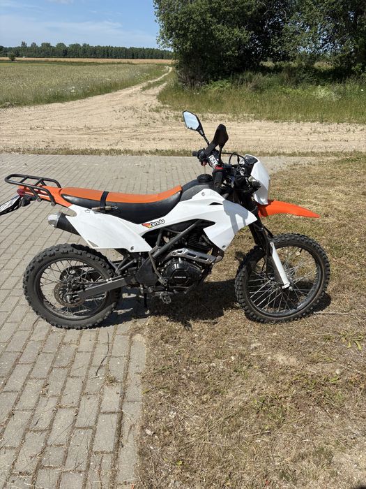 Asix Defender XB72 150cc 4t