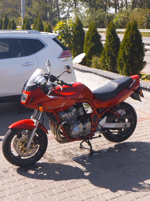 Suzuki gsf600s bandit