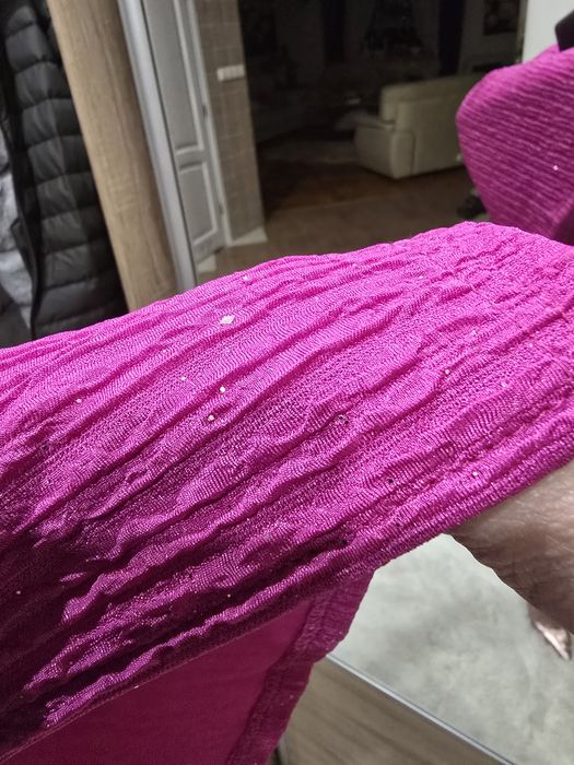 Piękna sukienka fuksja M