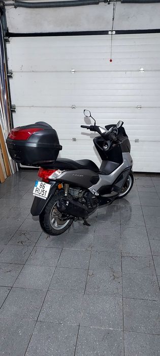 Yamaha NMAX 125.