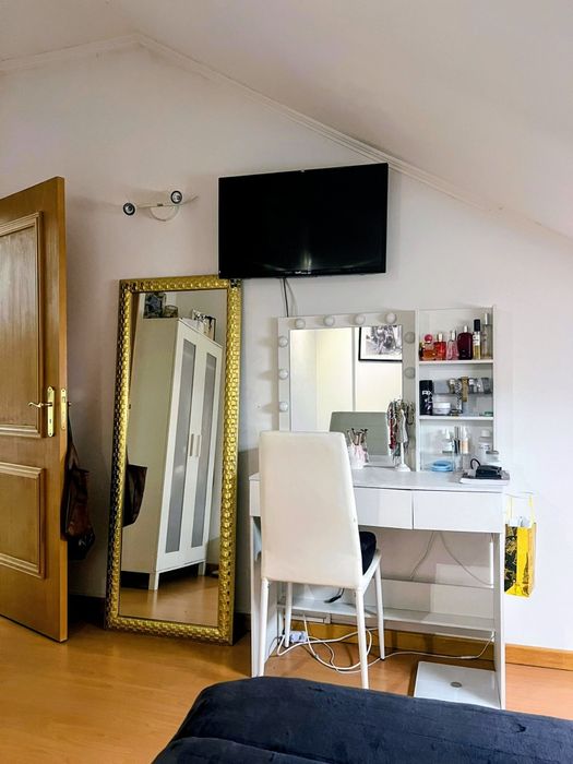 Apartamento T2 - Urbanização dos Telheiros ABRANTES