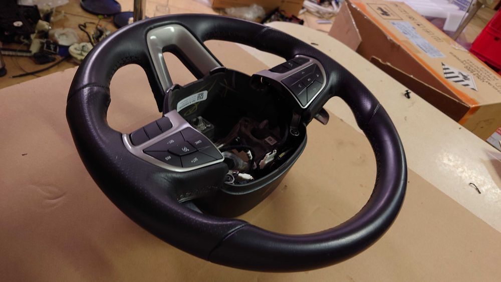 Kierownica DODGE Charger/Challenger Brak śladów żużycia!!!