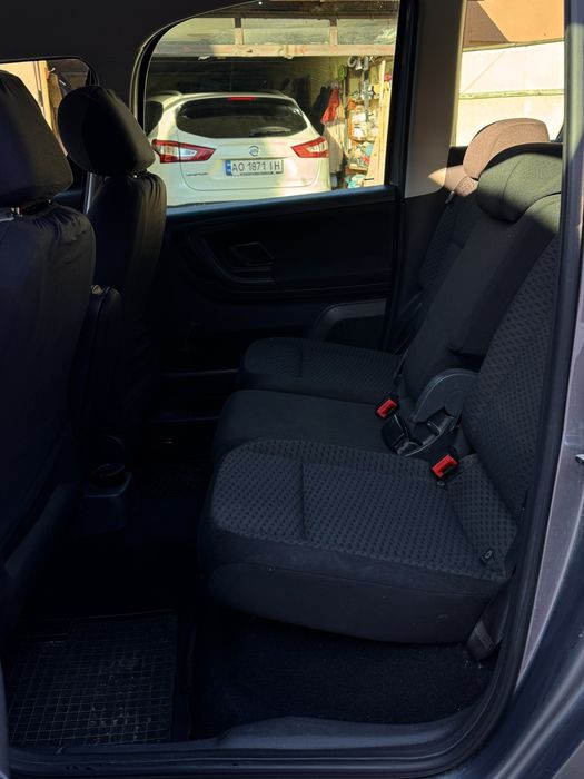 Skoda Roomster 2011 1.6 turbo diesel