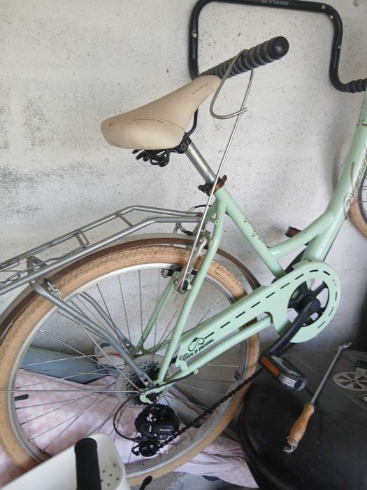 Vendo bicicleta de mulher como nova