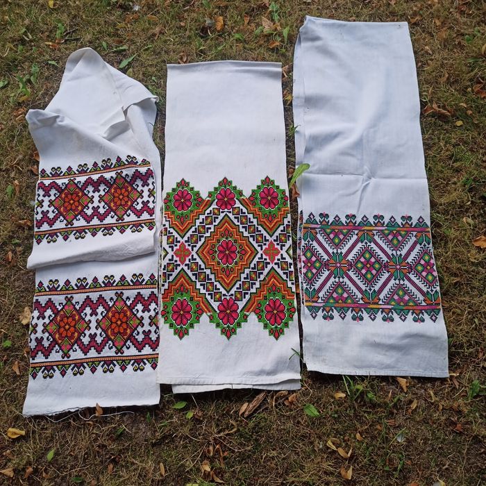 Вишиті рушники старовинні
