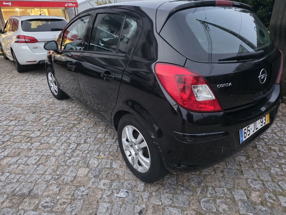 Corsa D 1.2 125000km