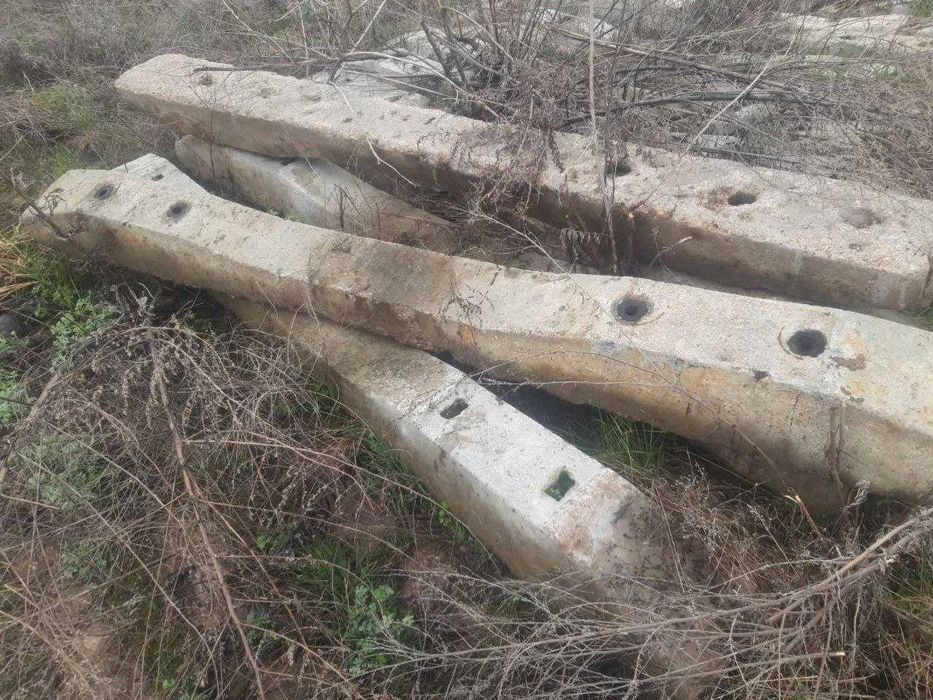 Шпали залізобетонні продаєм вживані