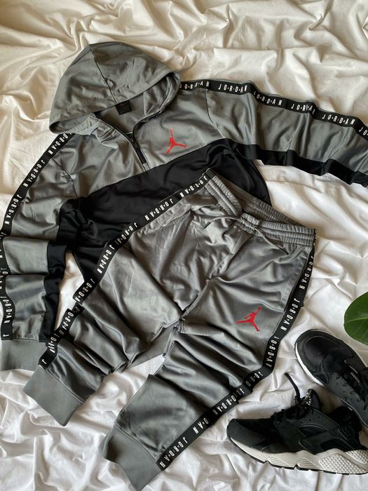 Спортивный костюм для мальчика Jordan 12-13лет 147-163см.