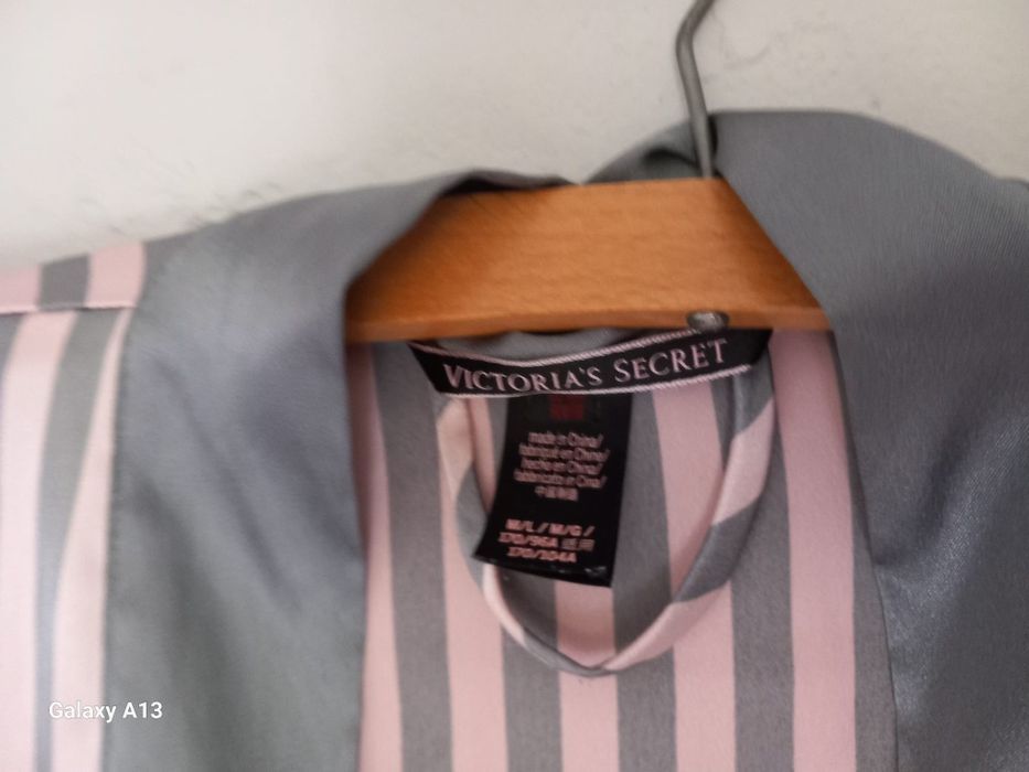 Victoria's Secret szlafrok satynowy damski M/L