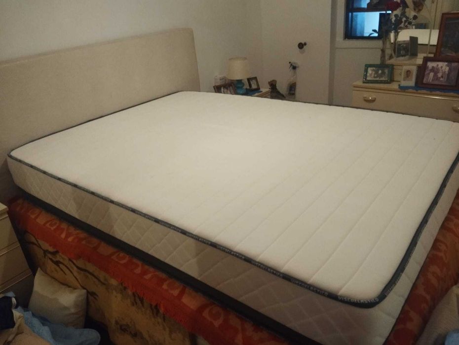 Colchão de Casal 1,80x1,30 | Viscoelástico | COMO NOVO