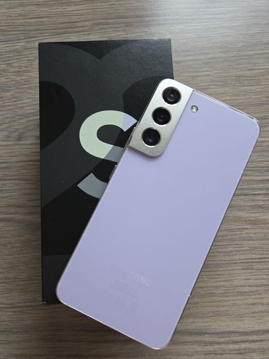 Samsung S22 / 256GB idealny stan