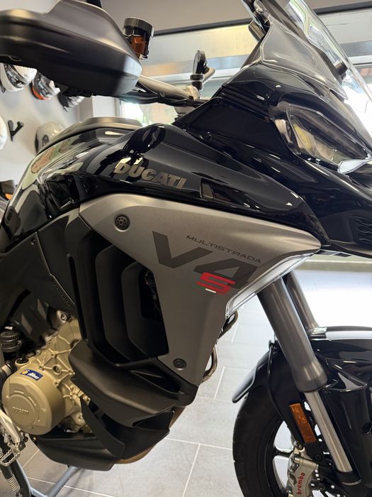 Ducati Multistrada V4 S Travel&Radar