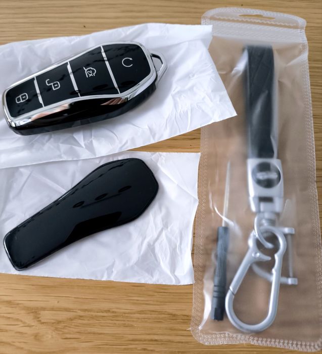 Etui na kluczki BYD