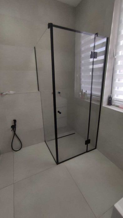 Душова кабіна під замовлення