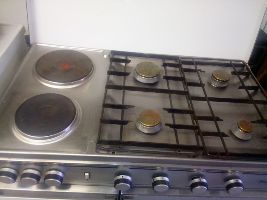 Vendo fogão porta bilhas 80€