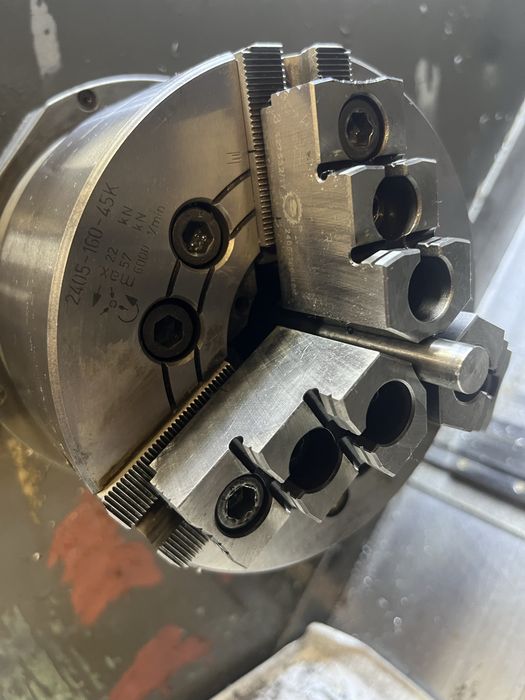 Tokarka CNC Famot 200