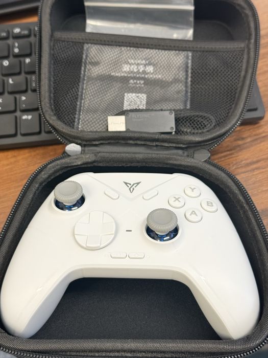 Flydigi Direwolf 3 BT/PC  Pad