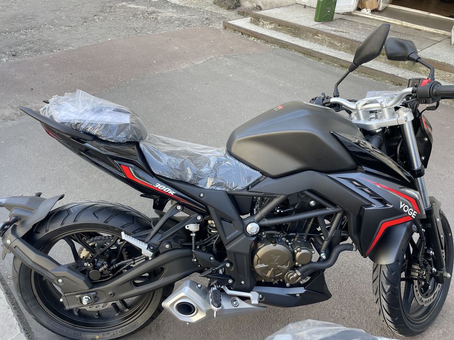 Мотоцикл Voge 300R 2026