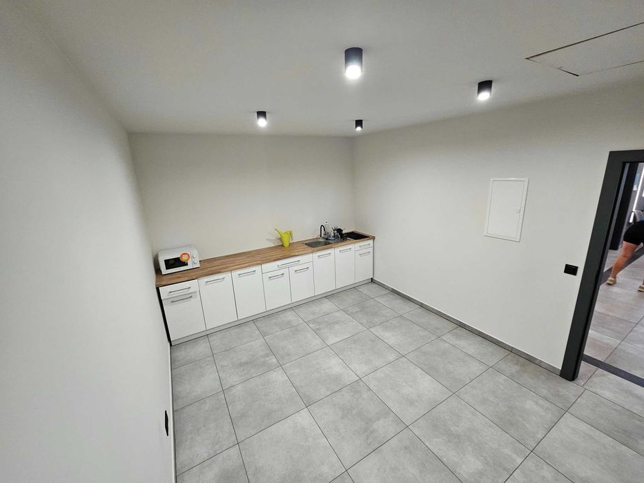 Lokale użytkowe 27,5m2 + 14,5m2