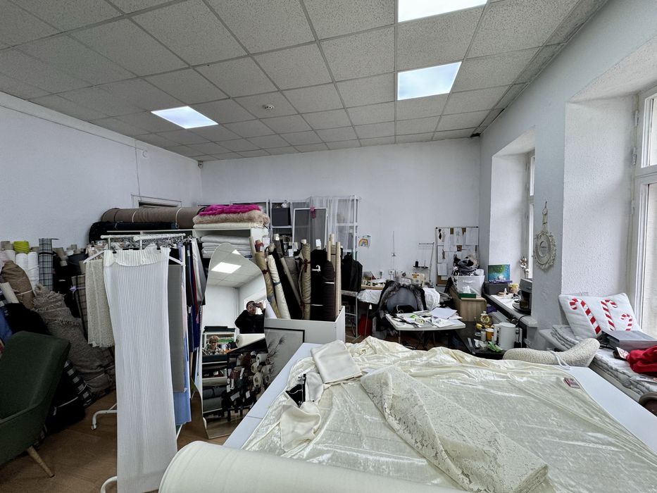 Сдам офисное помещение  с балконом Яворницкого Карла Маркса Гоголя ЕКБ