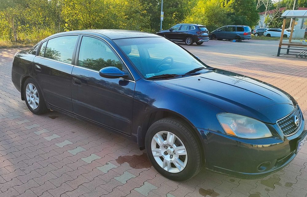 Nissan Altima