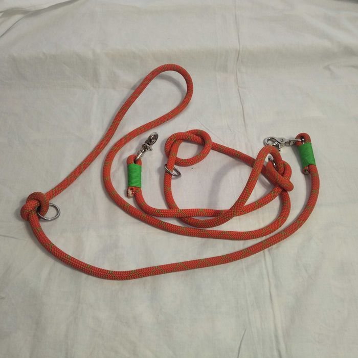 Красно-оранжевый поводок-перестежка