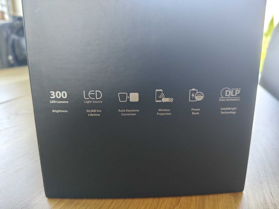 ASUS ZenBeam E2 - Pico Projektor Mini LED Przenośny WVGA - 854 x 480
