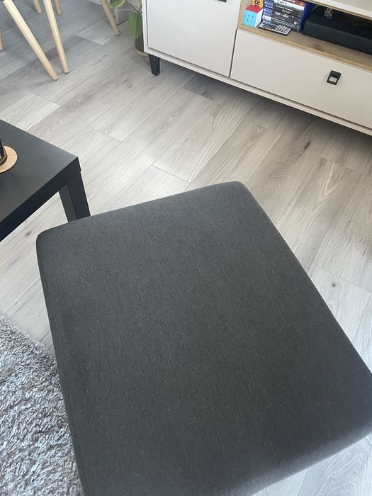 Podnóżek ciemnoszary