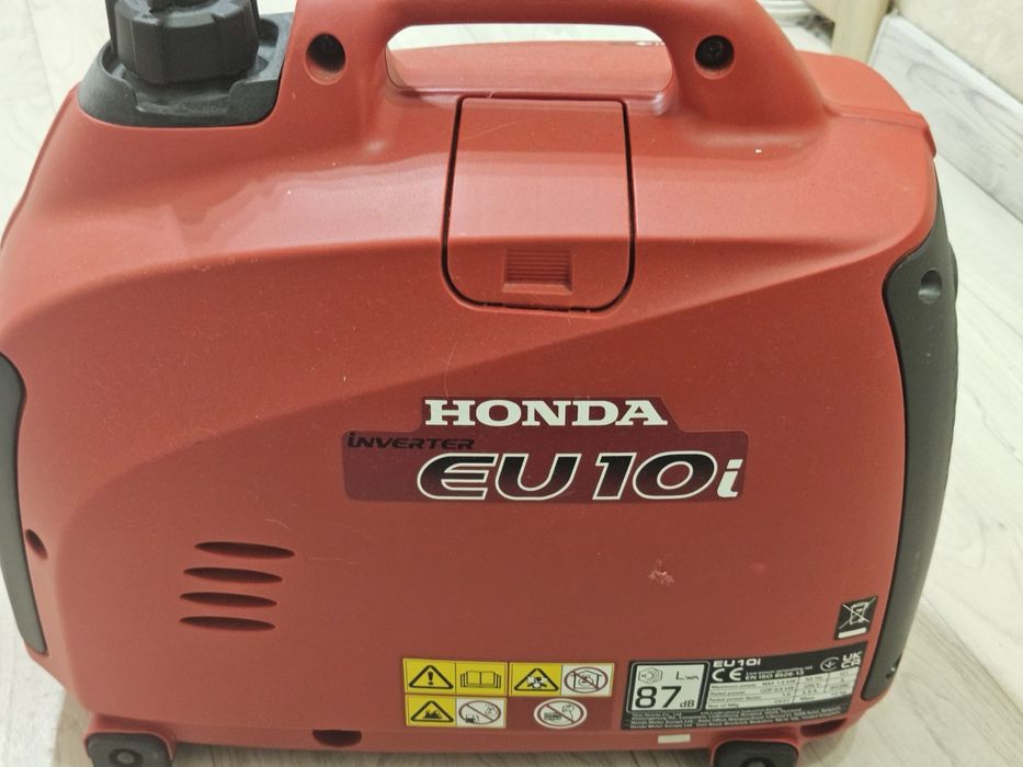 Продаю генератор Honda