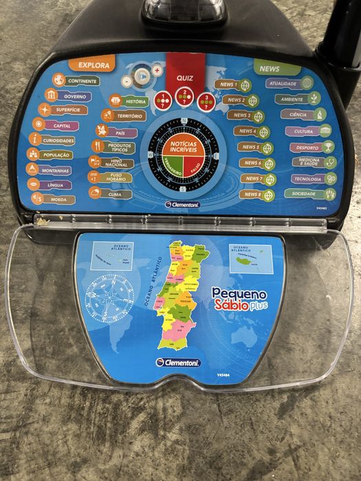 Globo interactivo  Clementoni 2.0